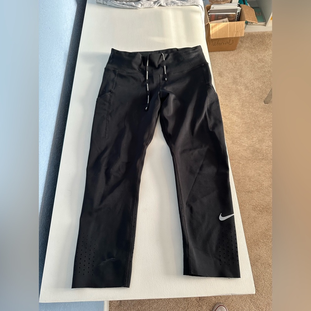 Nike running crop leggings